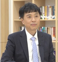 이 홍 섭 교수