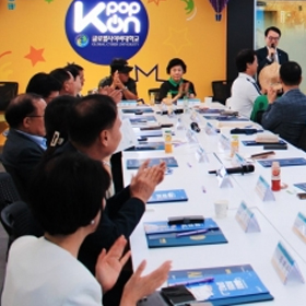 신규 홍보대사 15명 위촉